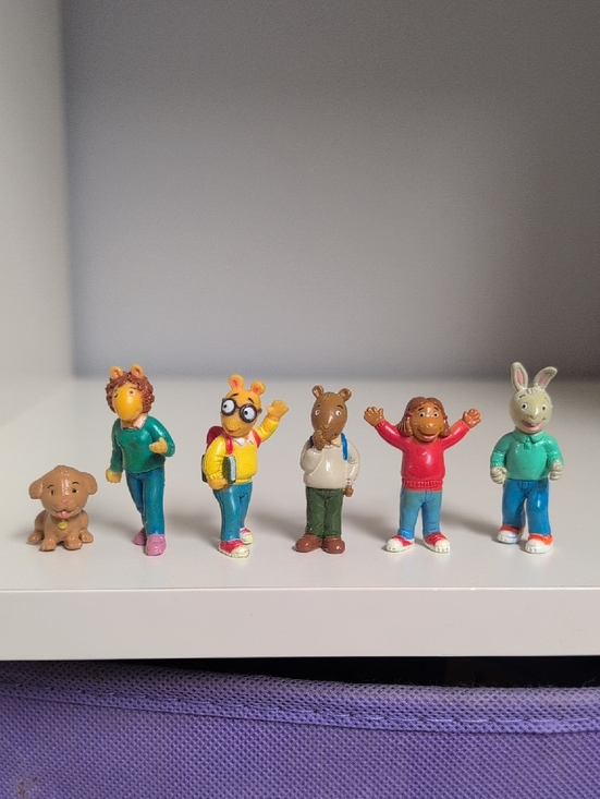 Arthur Other - Vintage 6 Piece Mini Arthur Toy Set Y2K 2" Collectible Toy Figures Year 2000